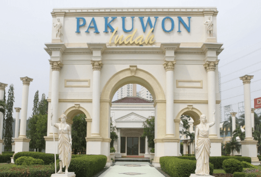 Gate Pakuwon Indah